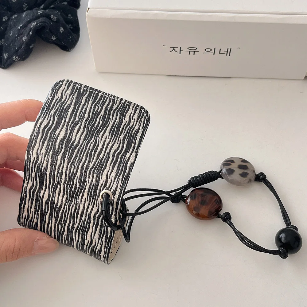 Кожаный чехол для наушников с текстурой зебры в стиле ретро для AirPods Pro 2, защитный чехол с веревкой против потери для AirPods 2 3 4 2024