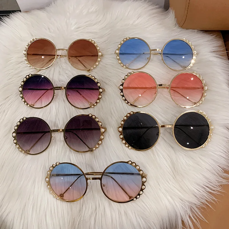 round frame pearl ins sunglasses  Fashion Metal Frame Round Sun Glasses Brand Designer Imitation Pearl Gradient Sun Glasses