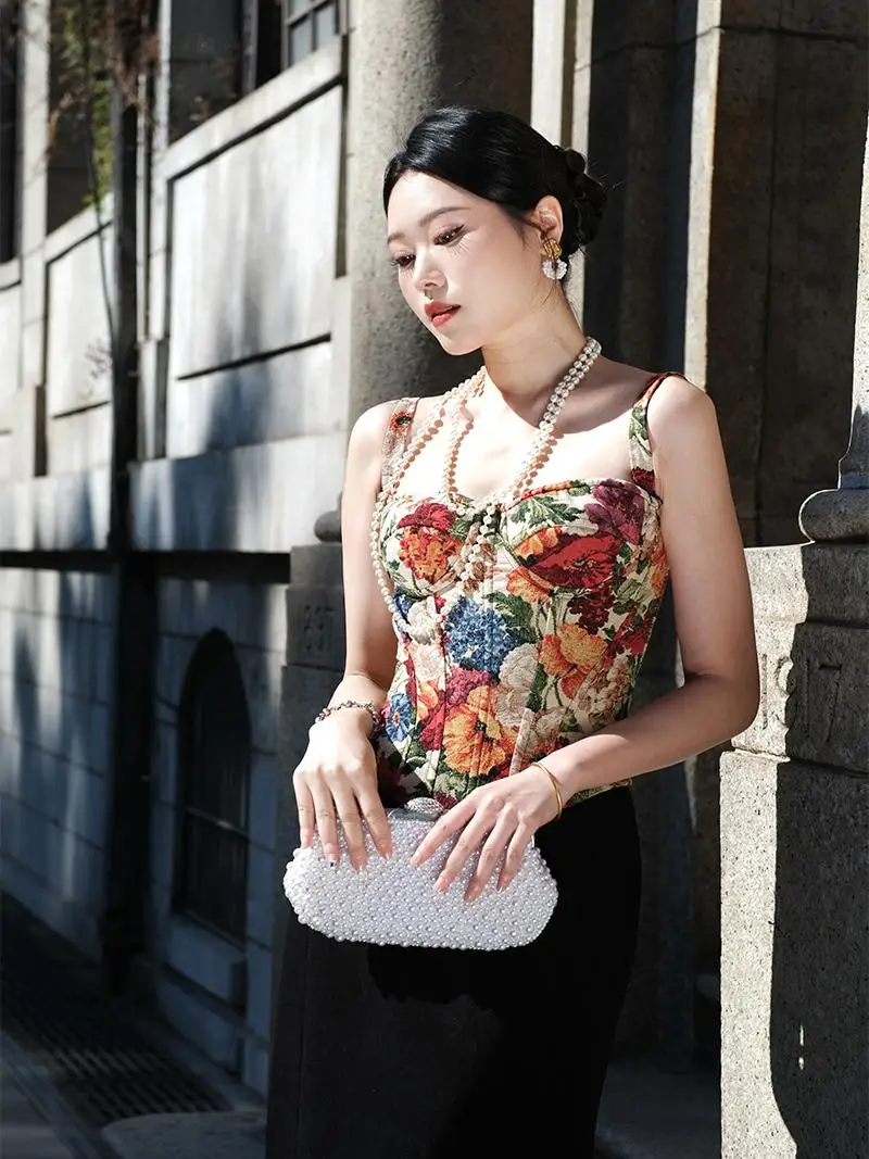 

Сексуальный облегающий женский топ без бретелек с принтом «Розы» в стиле масляной живописи, укороченный жилет-бретт для молодых женщин