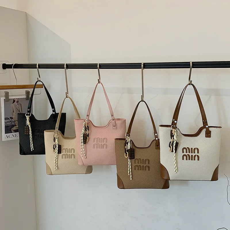 

Fashionable Textured Leather Diaper Bag Large Capacity Trendy Crossbody Handbag For Women Luxury Vintage Shoulder Tote