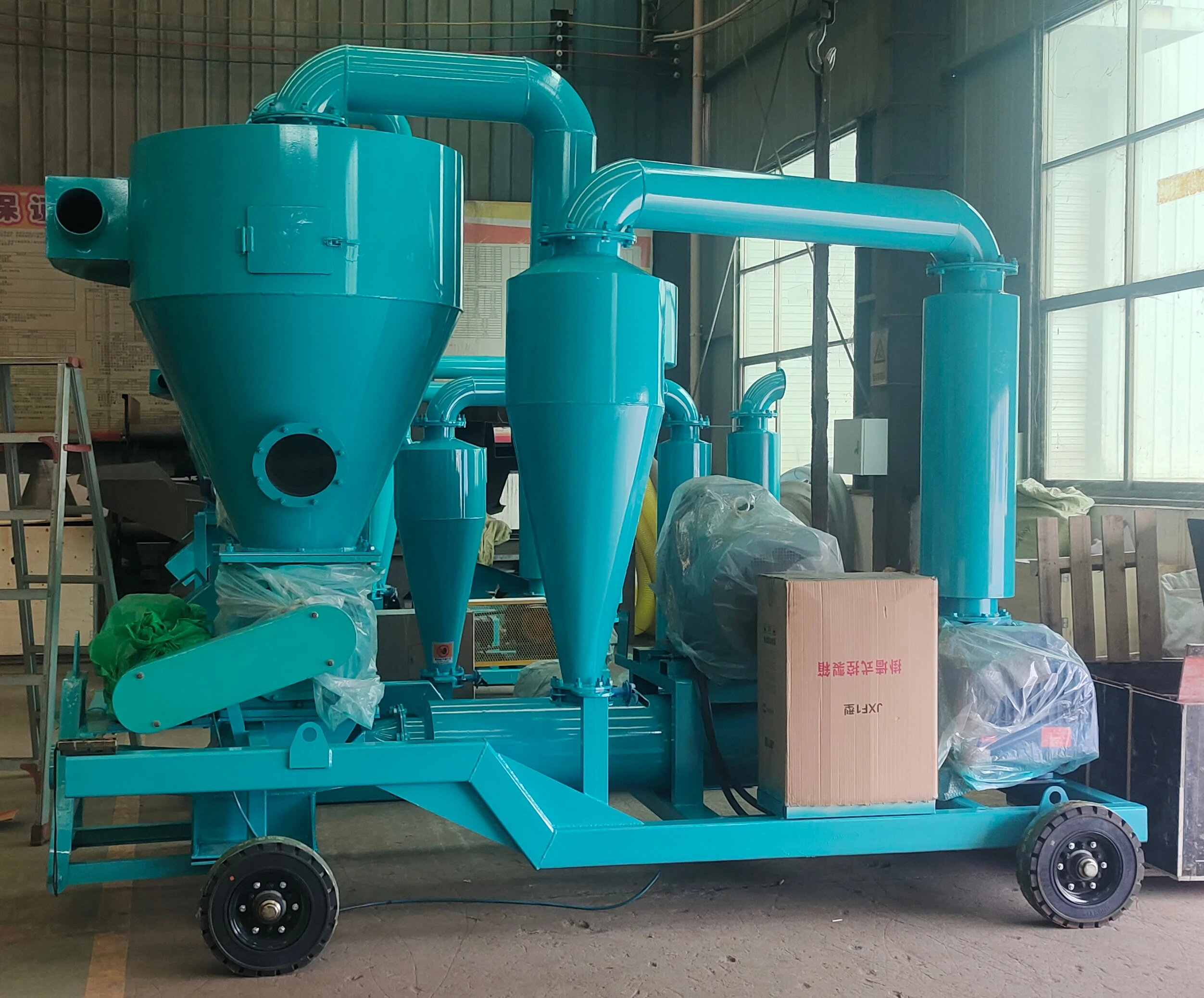 New Hot-Selling Mobile Negative Pressure Pneumatic Grain Suction Machine For Seeds Corn Wheat Rice Granular Materials