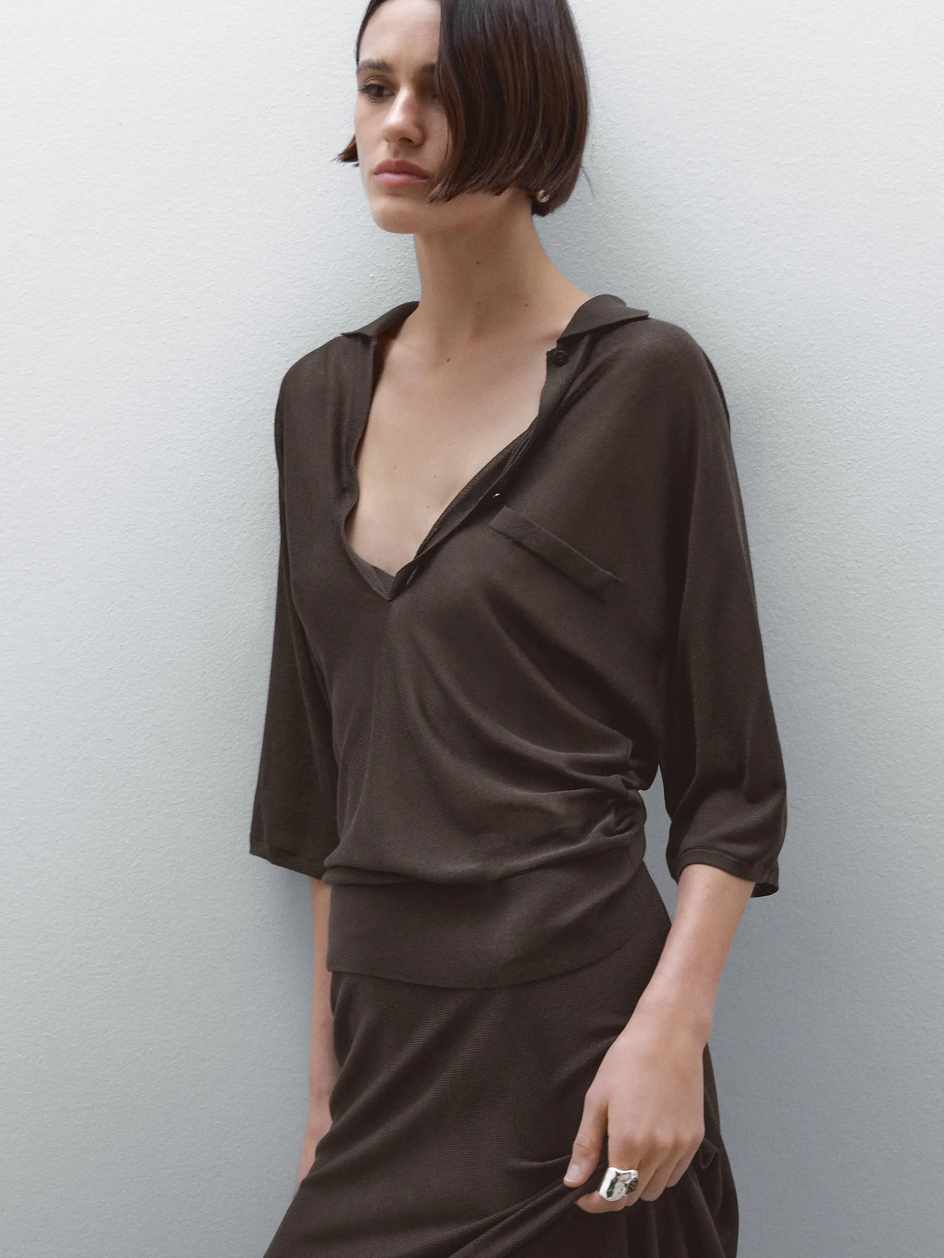 Ethereal MD 2025 massidutti automne nouveau style de mode féminine décontracté rétro léger à manches courtes POLO
