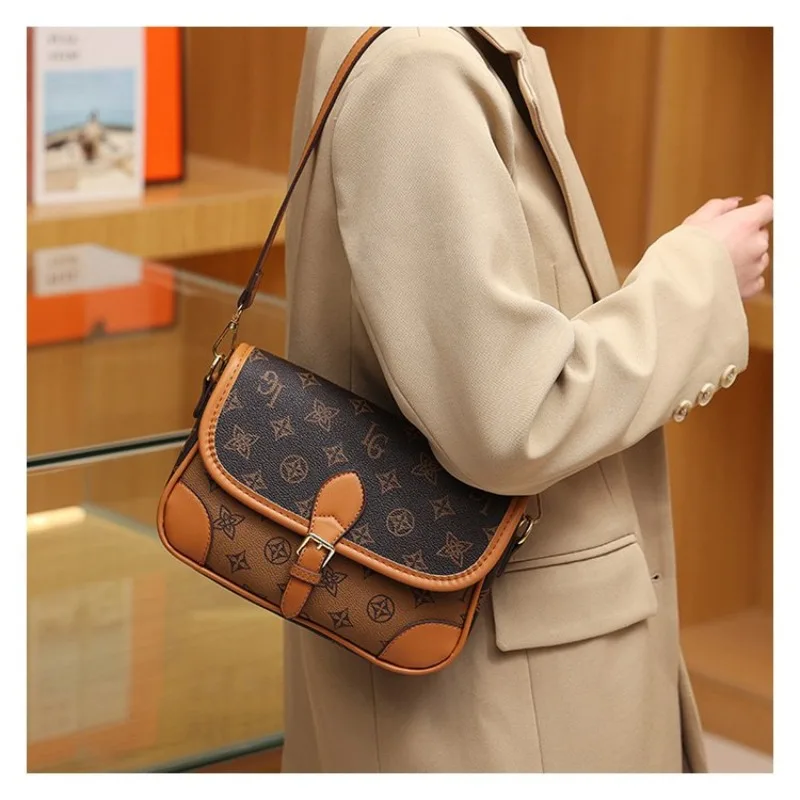 

Chic Backpack Purse Convertible For Women Student Travel Crossbody For Campus And Educational Trips