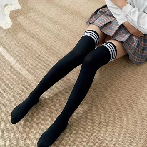 Women's Socks & Hosiery