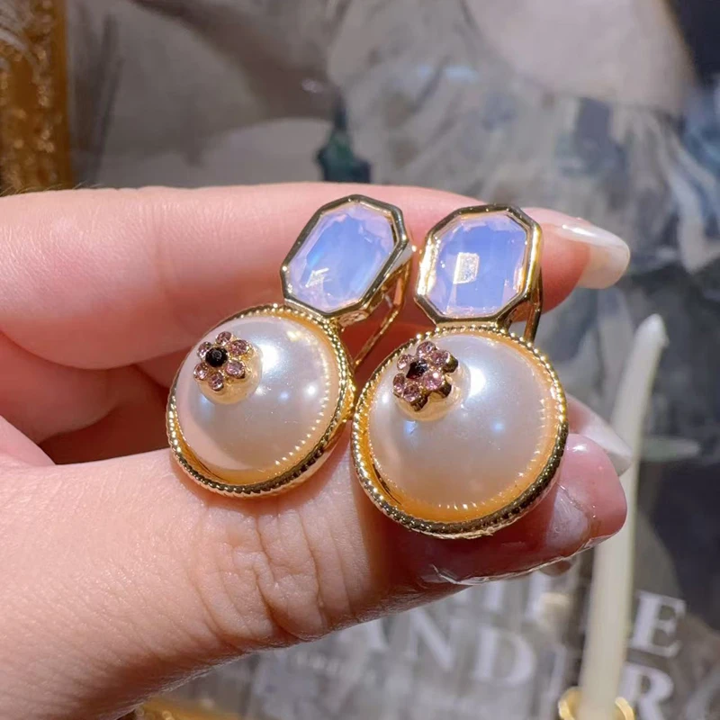

﻿ Vintage Plum Blossom Pink Crystal Elegant Pearl Stud Earring For Woman Luxury High Quality Jewelry Designers Brand Gift New