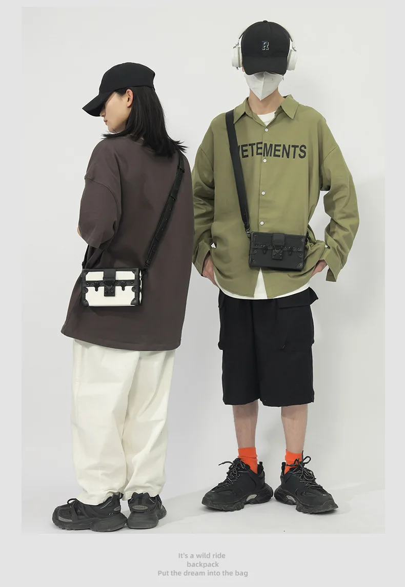 

Crossbody bag, men's and women's lockable personalized box bag, square crossbody single-shoulder bag