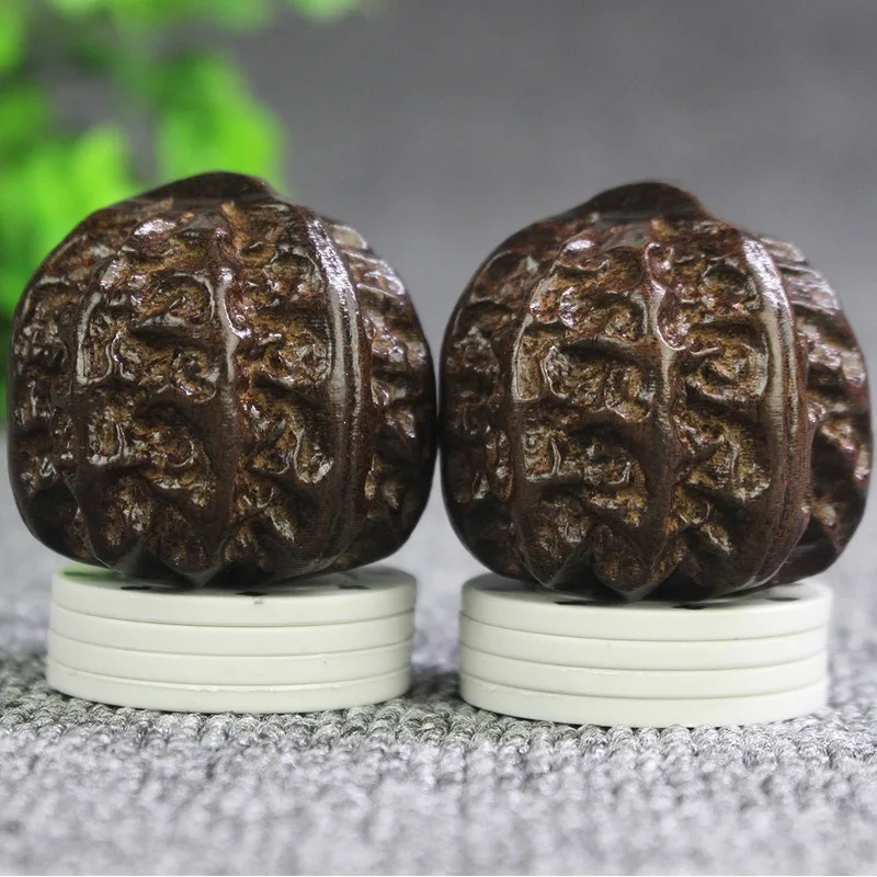 Agarwood Solid Walnut Fitness Handball Massage Health Ball Healthy Hand To Hand Grip Massage Roller Real Materials Fitness