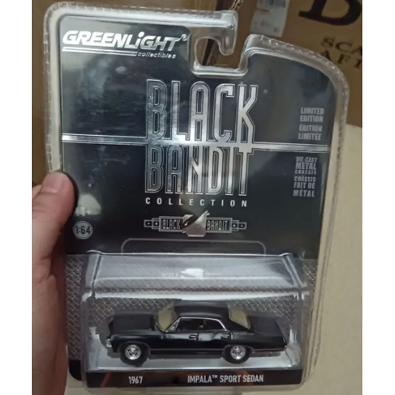 GreenLight Alloy 1:64 Scale 1967 IMPALA Classic SPORT SEDAN Black Car Model Ornament Souvenir Display Collection Hobby Gift