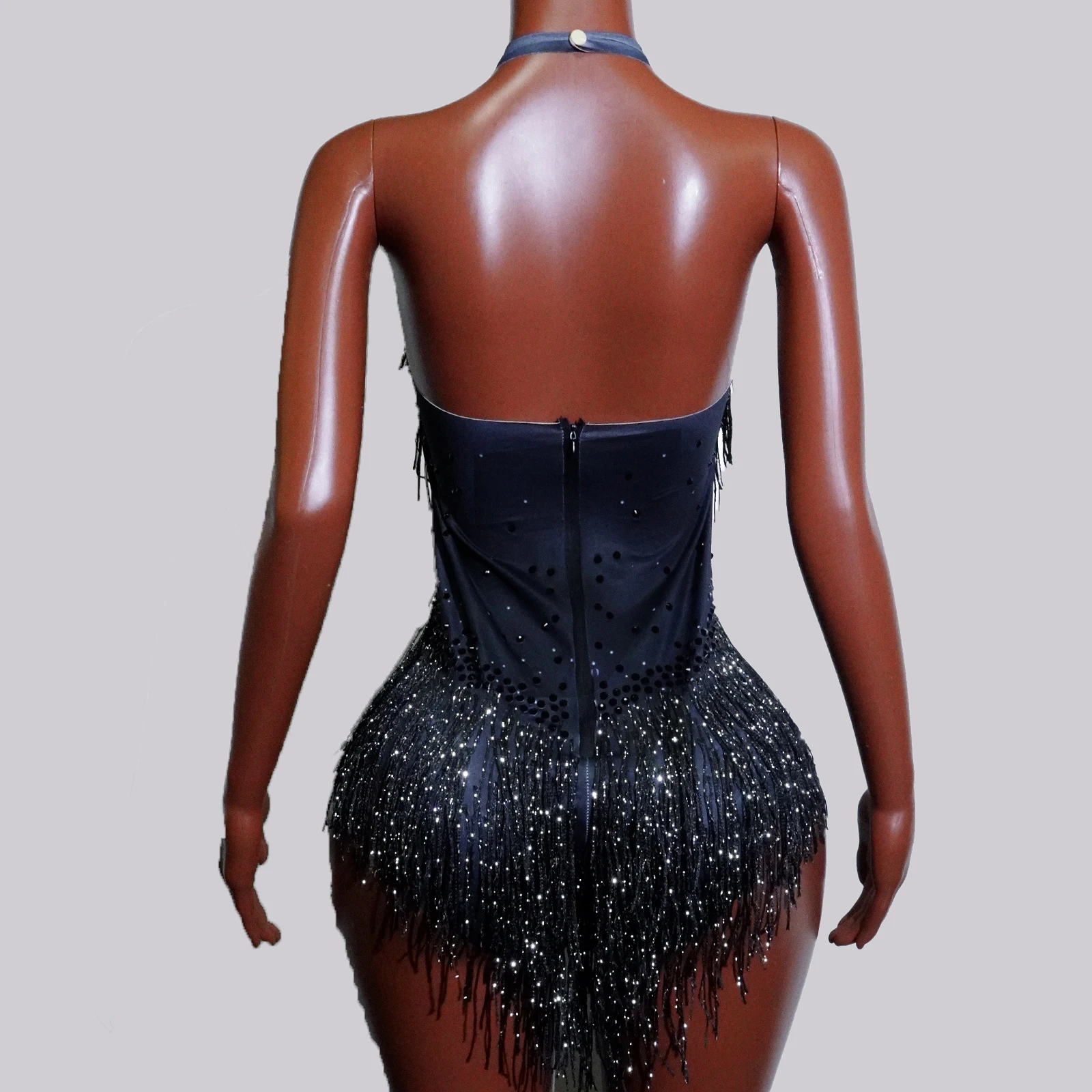 Kostium do tańca latynoamerykańskiego, błyszczący, czarny, kryształki, frędzle, trykot, świętowanie, klub, urodziny, pokaz, taniec na rurze, klub nocny, scena, drag queen