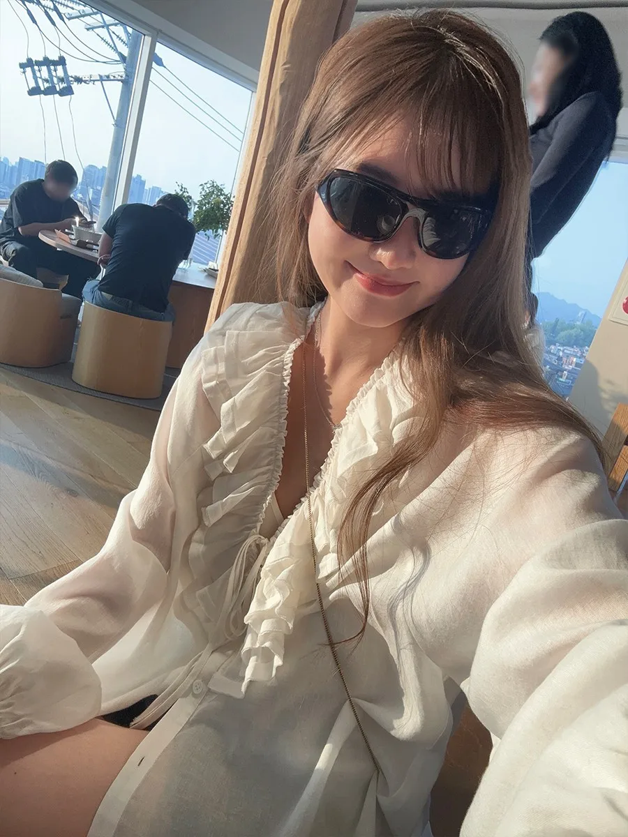 

Легкий шелковый комплект из двух предметов для женщин: летний, свободный, стройнящий, с защитой от солнца, V-образный вырез, длинный рукав, для повседневной носки, стандартный крой