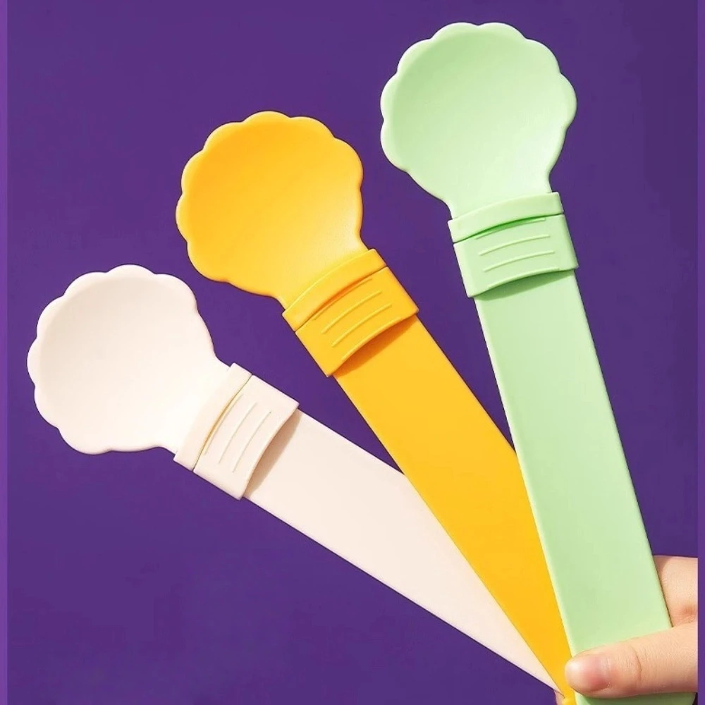 Stick Design Cat Treat Spoon Feeder Extended Handle Bite-resistant Pet Feeding Spoon Easy Clean Plastic Pet Wet Food Scoop