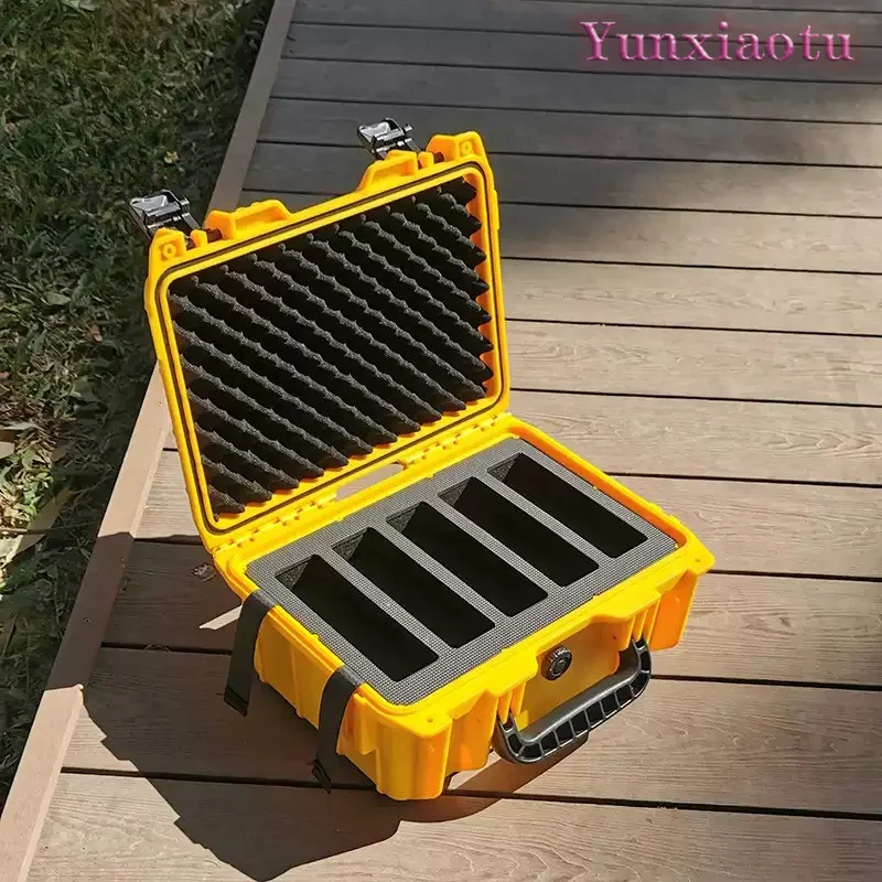 Folding Knife Case EDC Storage Box Malaysia Swiss Butterfly Short Knife Outdoor Suitcase