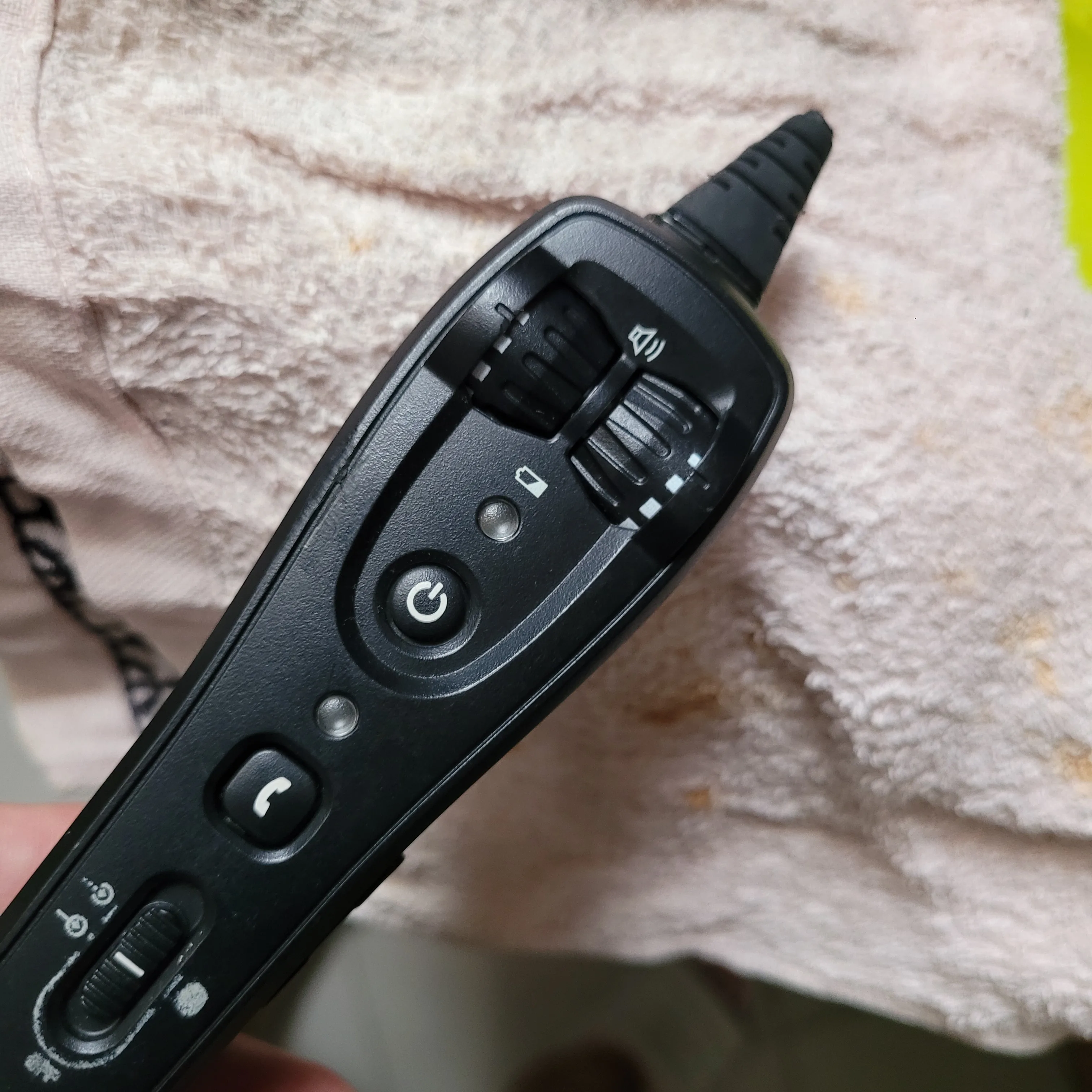 وحدة تحكم بالميكروفون-سماعة رأس للطيران لـ A20 ANR مع بلوتوث * BB