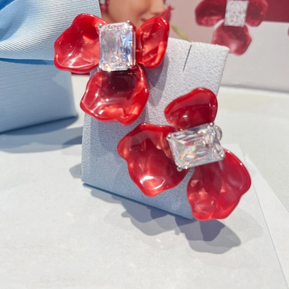 Red Iris Square Sugar Earrings Can Be Detachable Two Kinds Of Wearing Beautiful Exquisite Urban Beauty High-Quality Gifts