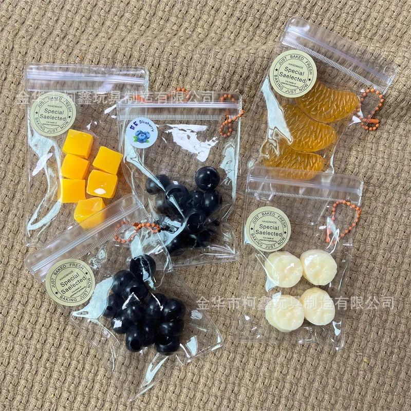 

Blueberry Squeeze Toys Imitation Squishy Silicone Feel Pressure Relief Toy Keychain Hanging Ornament Creative Handmake Gifts