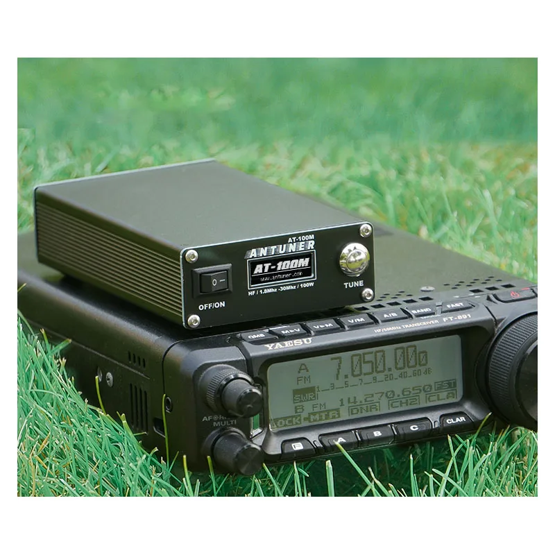 

Nvarcher 0.91 OLED AT-100M Universal Antenna Tuner with 3300mAh Battery for Yaesu ICOM Kenwood Xiegu Automatic Tuning