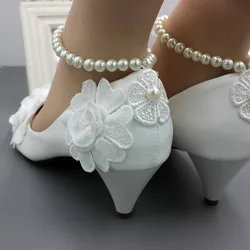 Luxury White Wedding Pumps Shoes Women PU 3 5 8CM Thin Heels Fashion Pearl Anklet Flower String Bead Women Heeled Party Shoes