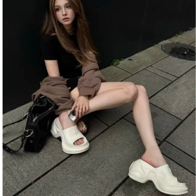 Women Wedge Heeled Slippers Summer New Fashion Thick Soled Lightweight Wear Resistant Women Inner Height Increasing Slippers