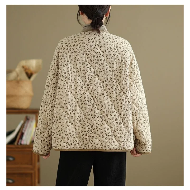 Retro Coat for Women with Floral Thin and Warm Cotton Coat Loose Fat Mm Contrast Jacket for Women - Image 6