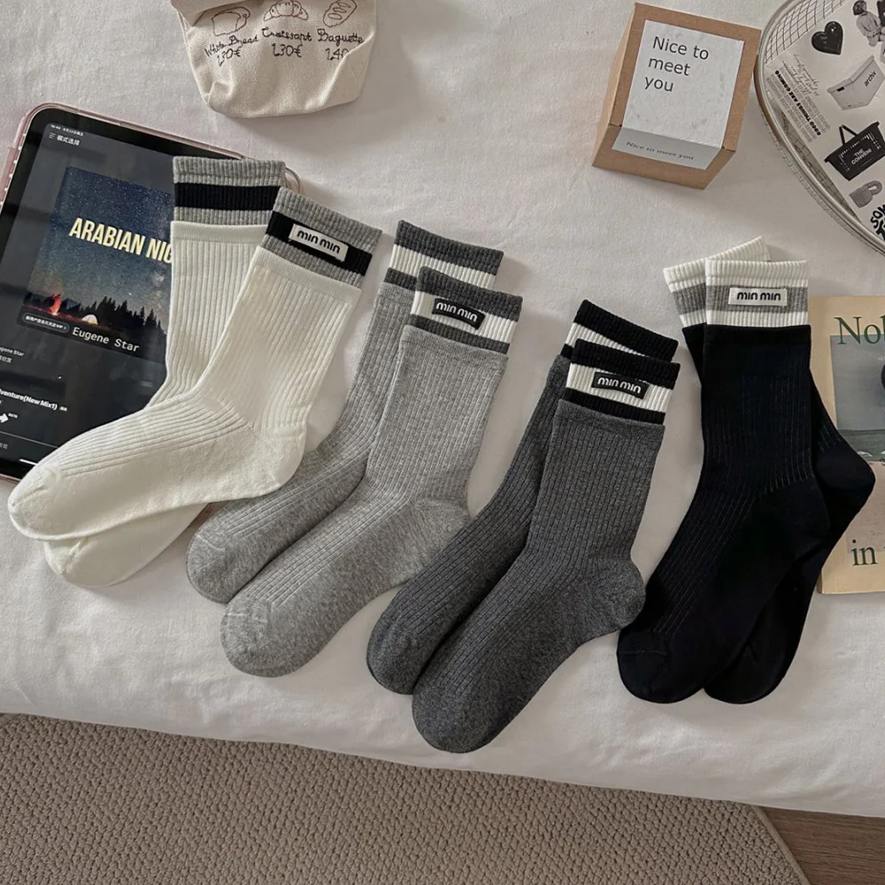 2 Pair Street Style Socks For Woman Luxury Brand Fashion Casual Autumn Winter Long Socks Women Letter Fabric Label Socken Damen