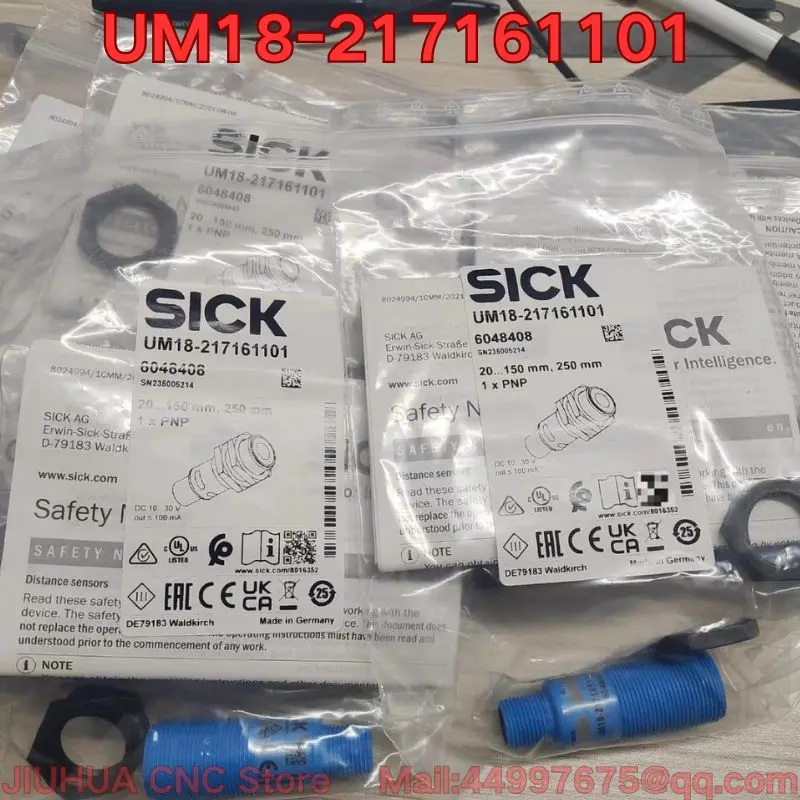 Brand new UM18-217161101 UM18-211165101 Ultrasonic sensor