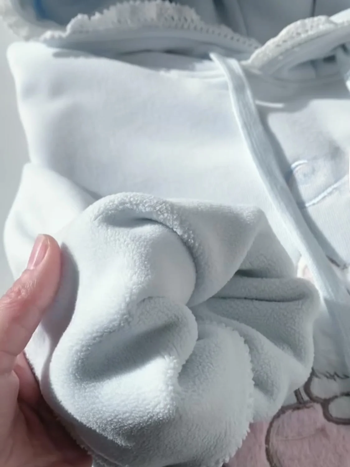 

Милая женская толстовка с вышивкой и кружевной отделкой, осенне-зимняя, утепленная, свободного кроя, в университетском стиле, из хлопка, с длинными рукавами