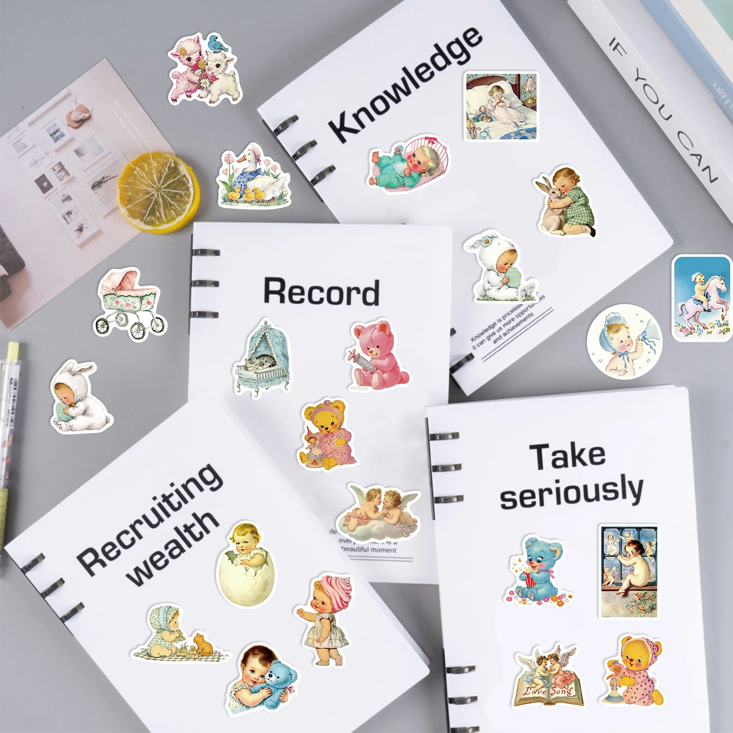 50PCS Vintage Baby Aestheticสติกเกอร์การ์ตูนน่ารักDecalsแล็ปท็อปโน้ตบุ๊คตกแต่งโทรศัพท์Graffitiสติกเกอร์ของเล่นคลาสสิก