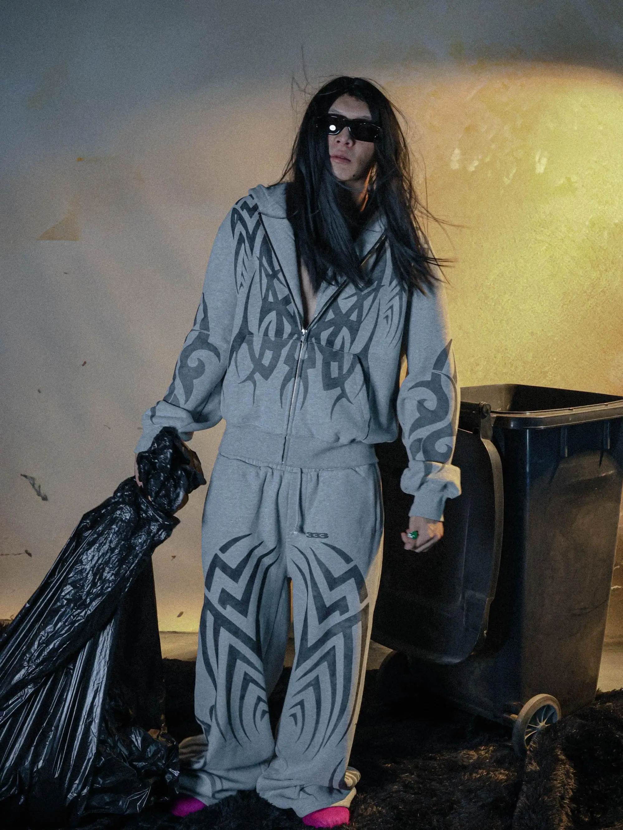 

PCCVISION AN0N 333 Totem Grey Loose Pants Adjustable Cuff Fleece Micro Flare Sweatpants Youthful Popular Long Pants for Teens