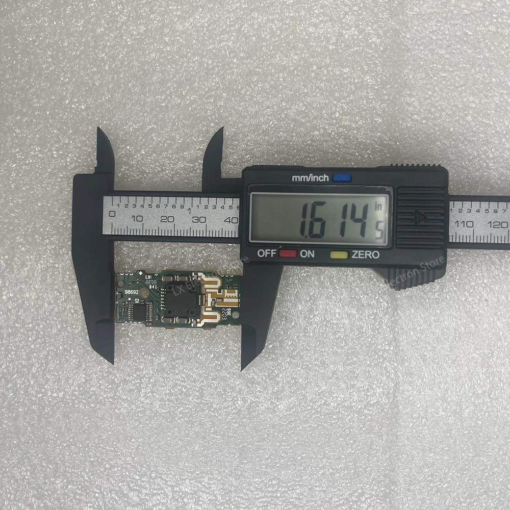 1pcs  2.3-2.7GHzRF power amplifier module AFSC5G26E39(32V) BLM10D2327-60ABG(28V)