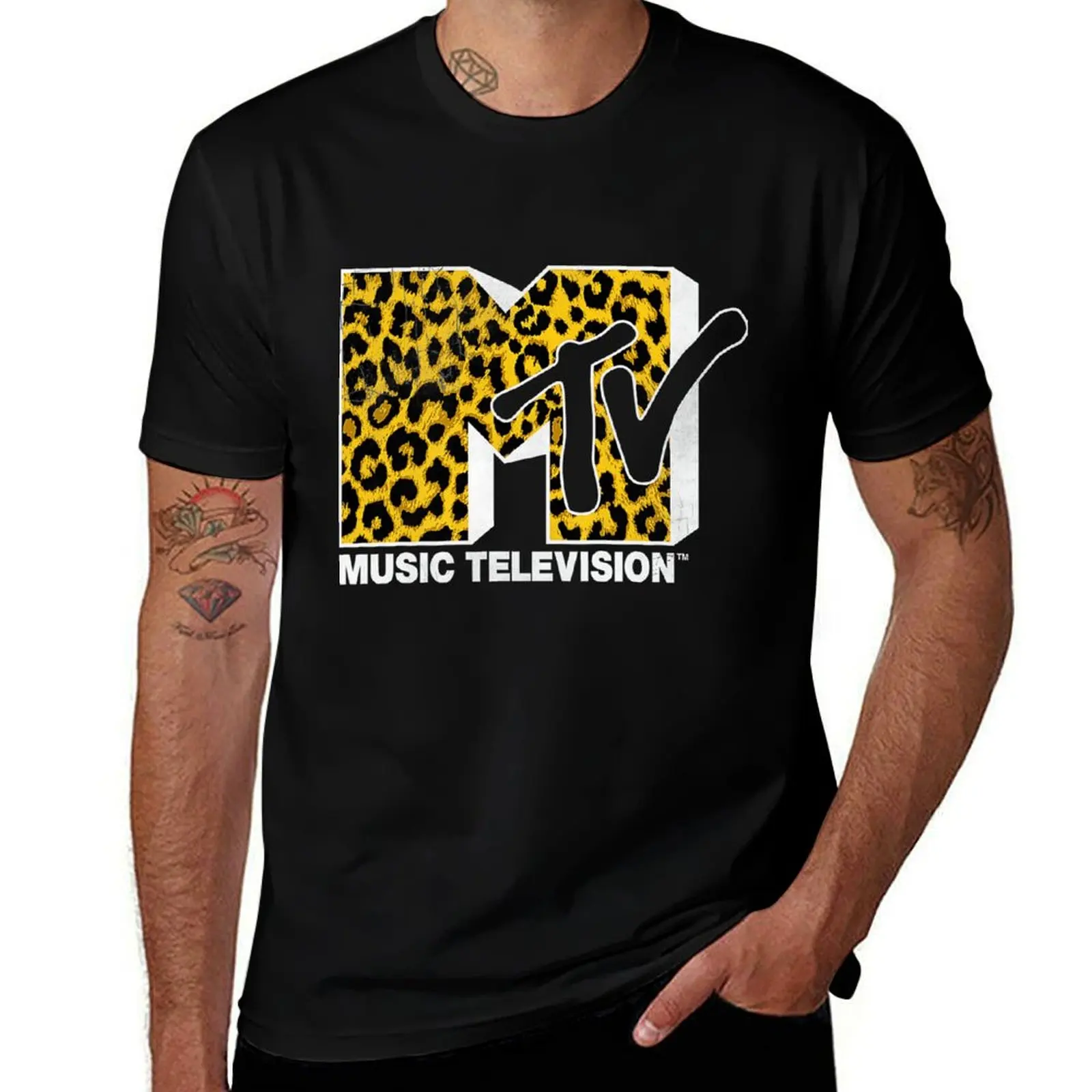 MTV Retro Shape Design Logo Graphic Essential T-Shirt Casual Minimalist Short Sleeve Top T-Shirt