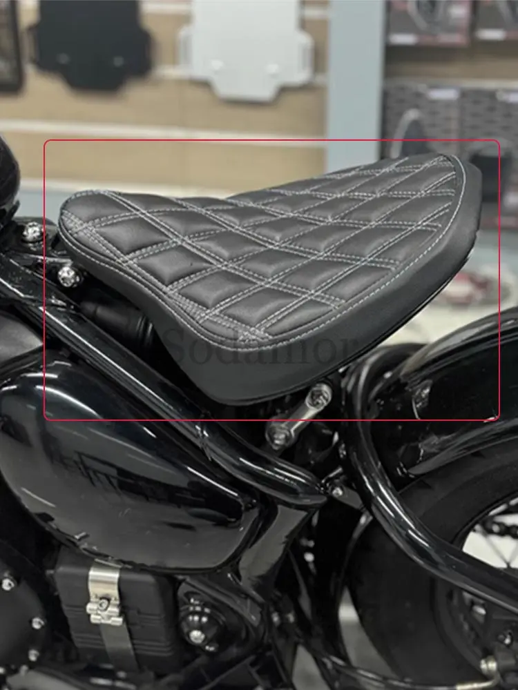 

For Triumph Bonneville Bobber 2017 2018 2019 2020 2021 2022 2023 2024 2025 Motorcycle Part Front Driver Solo Seat Cushion Cover
