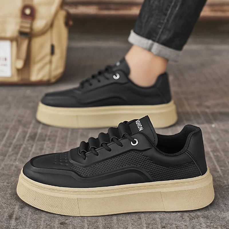 Men's Shoes New Fashion Sports Comfortable Breathable Casual Outdoor Leather Sneakers Trending Lace-Up Thick Sole Casual Shoes