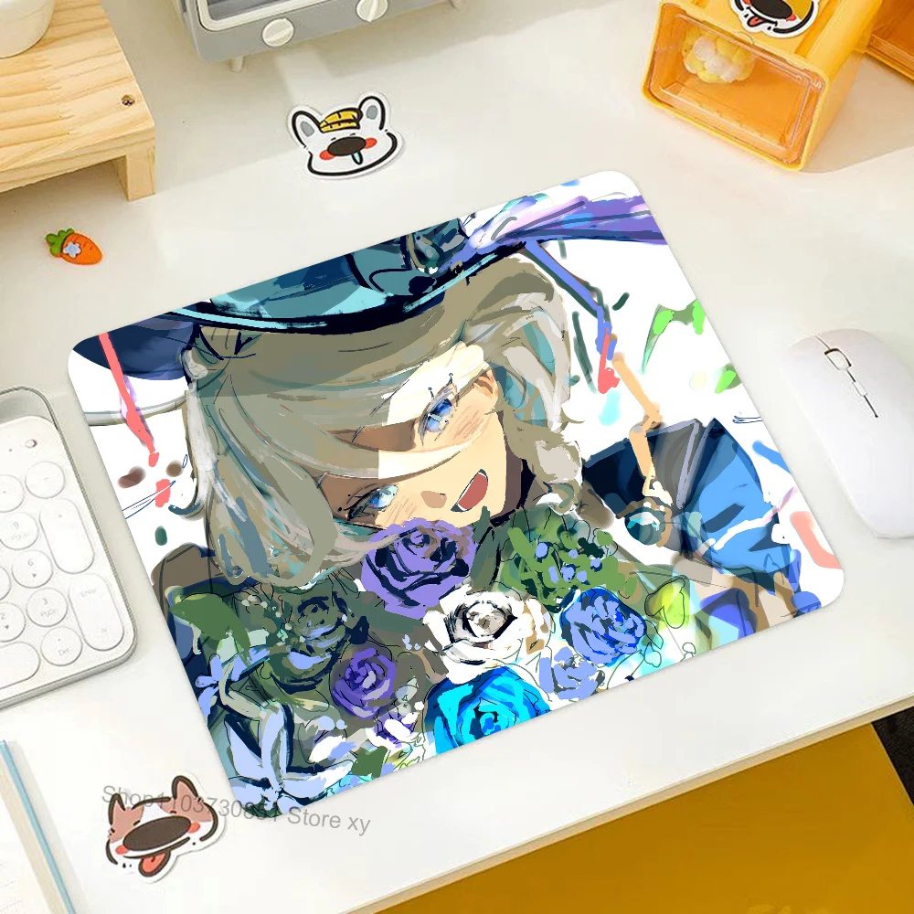 

Furina Genshin Impact Mousepad RGB Small Size Gaming Mouse Pad With LED Light Desk Mat Super Smooth Non-slip Rubber