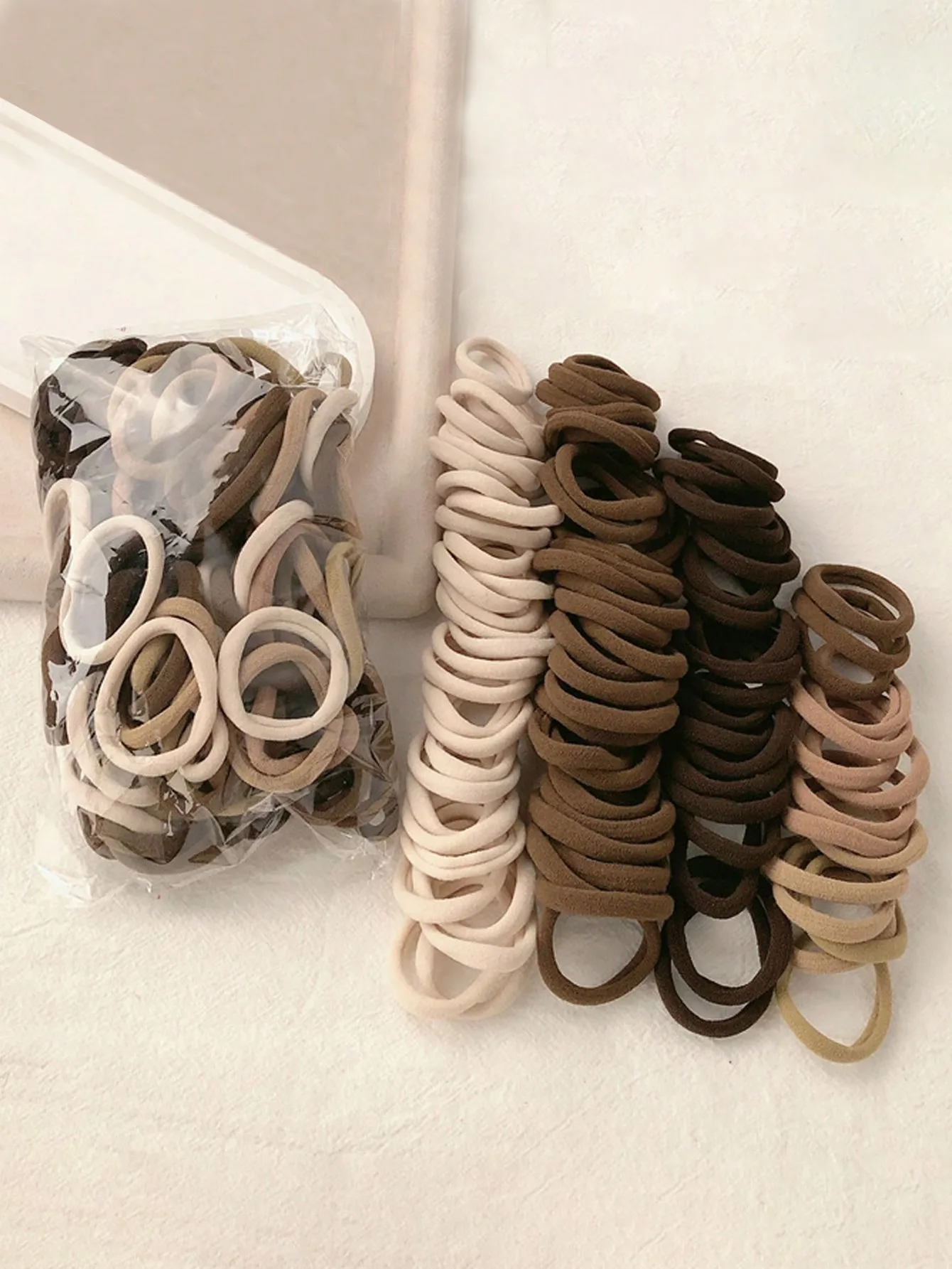 

50Pcs Seamless Hair Ties, Nude Khaki Elastic No Damage Hair Bands for Women