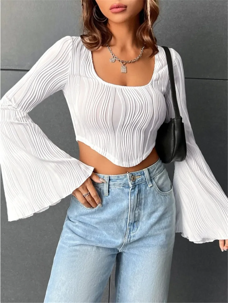 

2024 Summer Thin Flare Sleeve Top Tshirt Women's Water Wave Pattern Slim Fit and Open Navel Horn Long Sleeved T-Shirt Women Tees