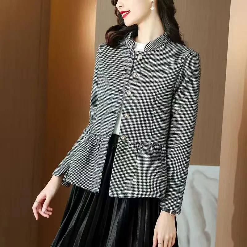 Women lattice Coat Spring Autumn New Female Xiaoxiangfeng Windbreaker Fashionable Top
