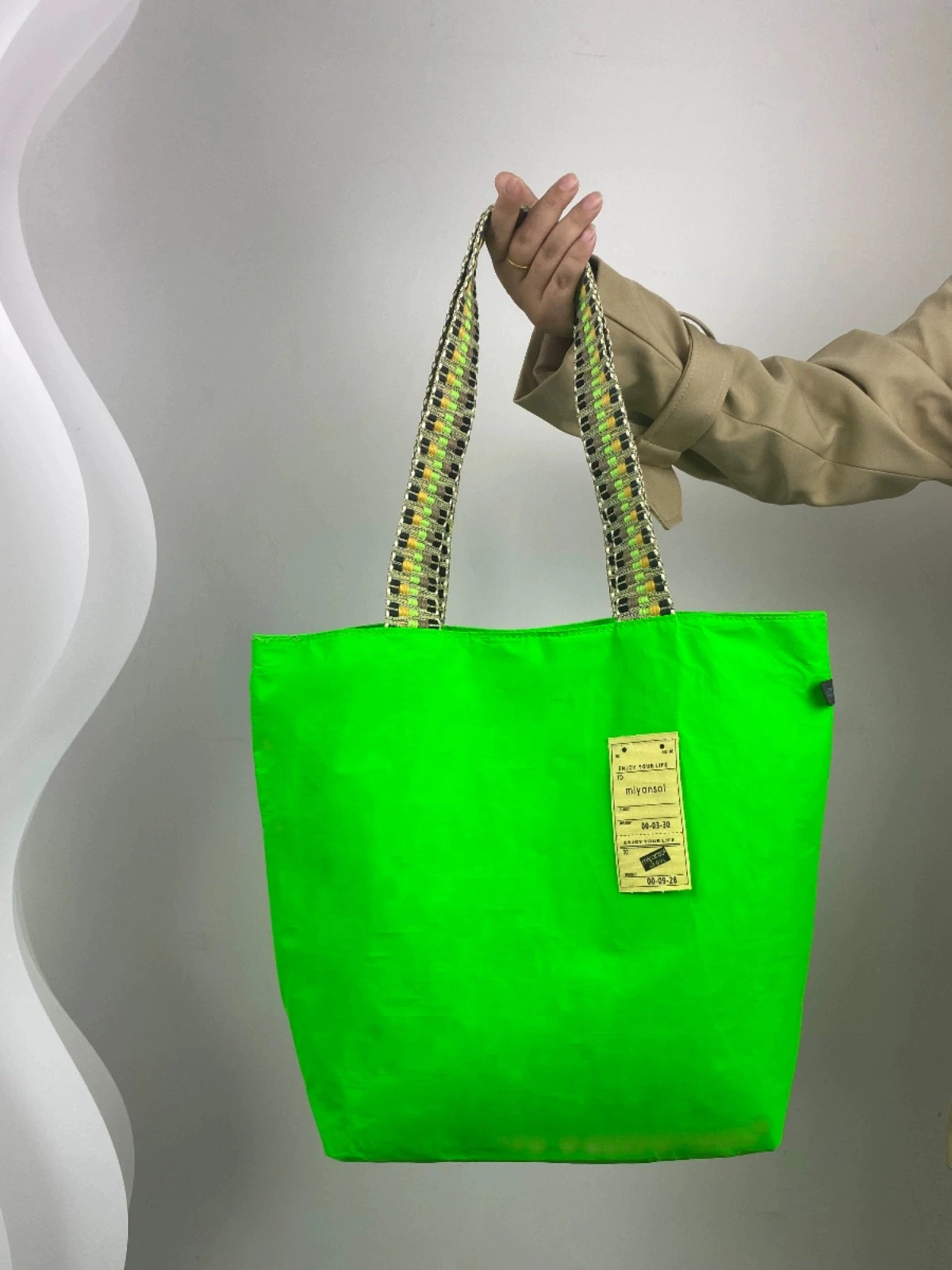 

2025 Trend Korean Ins New Ultra-Light Waterproof Fluorescent Green Dopamine Handbag Is a Versatile One-Shoulder Armpit Tote Bag for Women Luxury Designer Bag Women's Backpack Women's Shoulder Bag Beach Bag Ecological Bag Bucket Bag