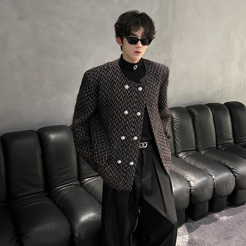 

Мужской костюм-жакет с асимметричным узором в полоску, класса люкс, с мягкими плечами, молодежный тренд, из полиэфирного волокна, осенняя верхняя одежда