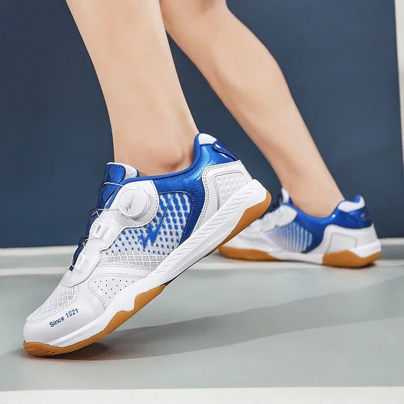 New Arrival Man Indoor Court Shoe Breathable Badminton Shoe For Unisex Anti Slip Table Tennis Shoe Women Wearable Sports Shoes