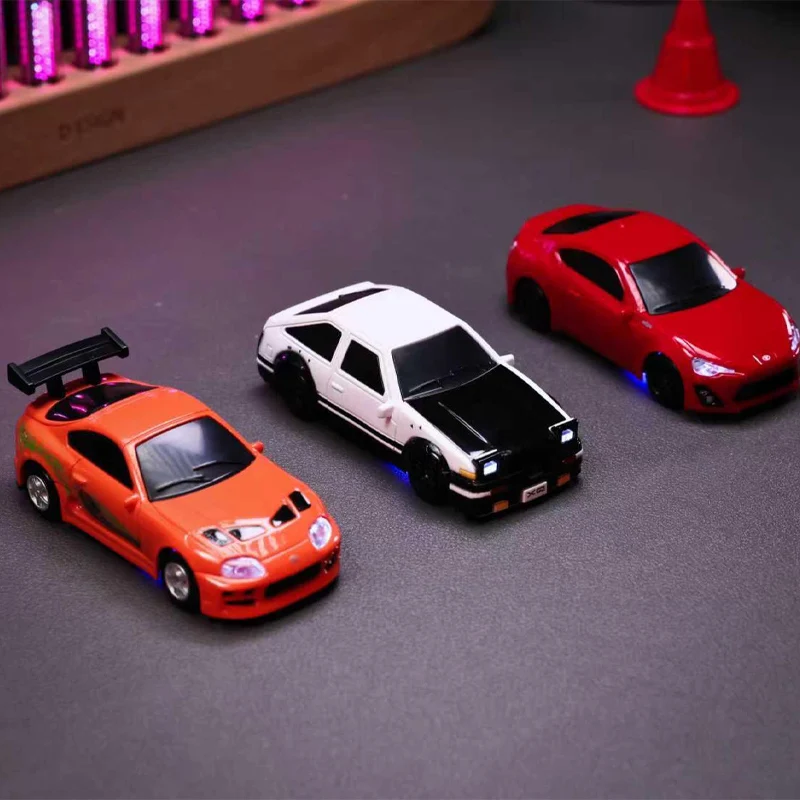 Carro de deriva rc 1/64 ae86 mini desktop controle remoto 2.4g veículo de corrida à deriva brinquedo elétrico meninos carros presente aniversário