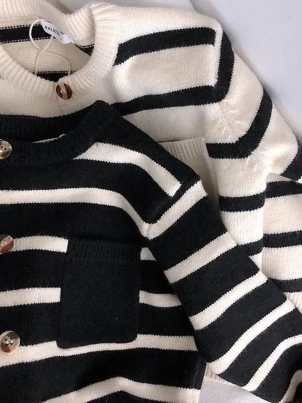 Miękki kardigan w paski na wiosnę i jesień, ubranka dla niemowląt, dzianinowa odzież wierzchnia dla dzieci, okrągły dekolt, długi rękaw, jedwabny top.