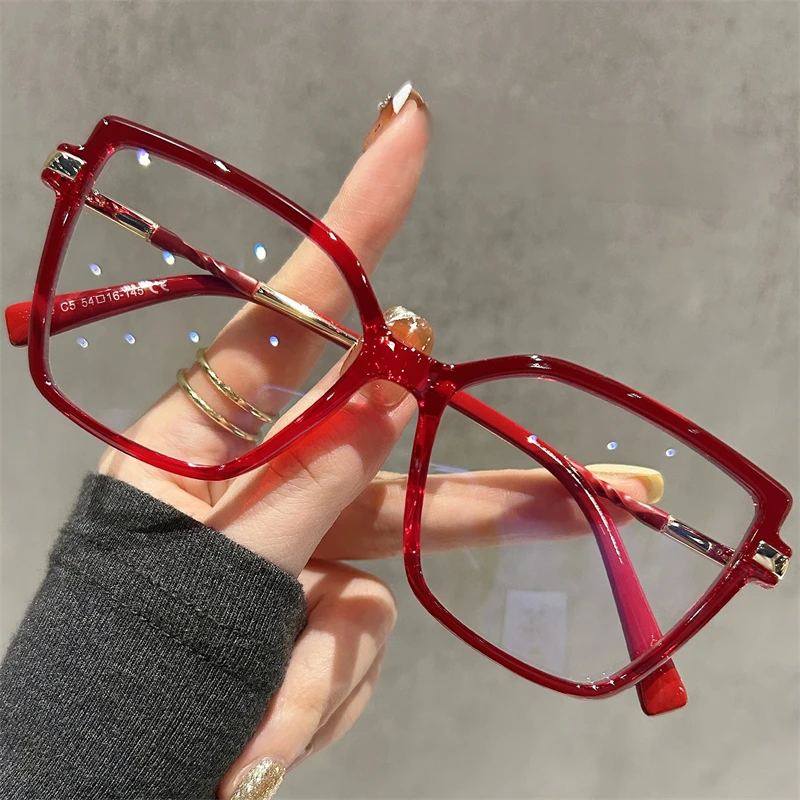 Thumbnail 2 - #46 Latest Eyeglasses Offers