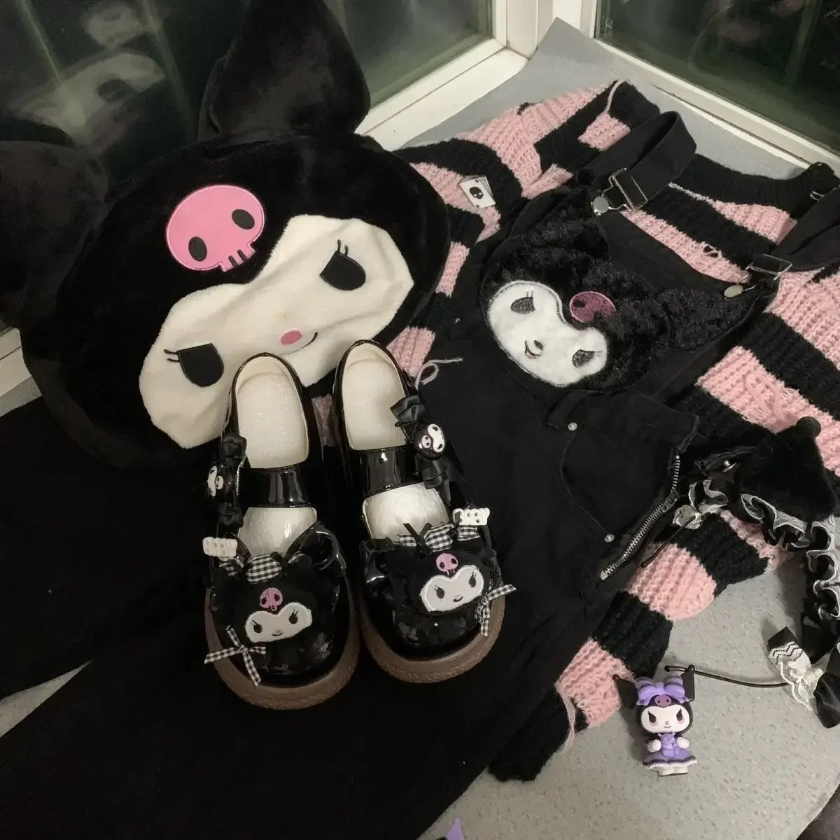 Sanrio kuromi lolita รองเท้า jk รอบ toe big toe รองเท้าน่ารัก girly หัวใจรองเท้าหนังขนาดเล็กสาว kawaii ของขวัญวันเกิด