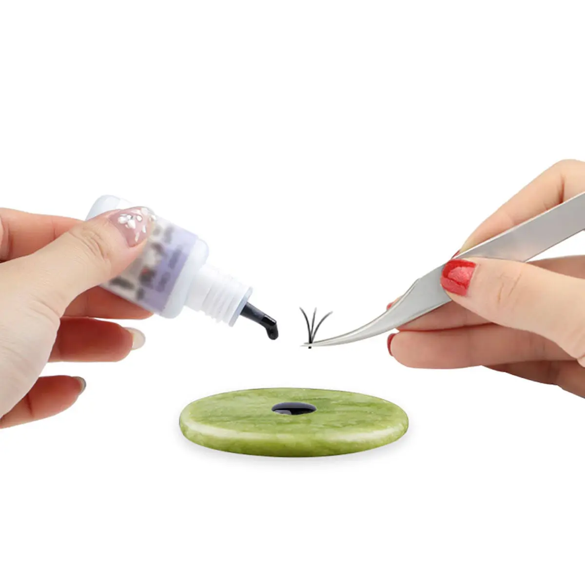 2Pcs Natural Jade Stone Eyelash Extension Glue Holder Pallet Pad Extends Glue Lifespan Reduces Waste Ideal for Lash Artists