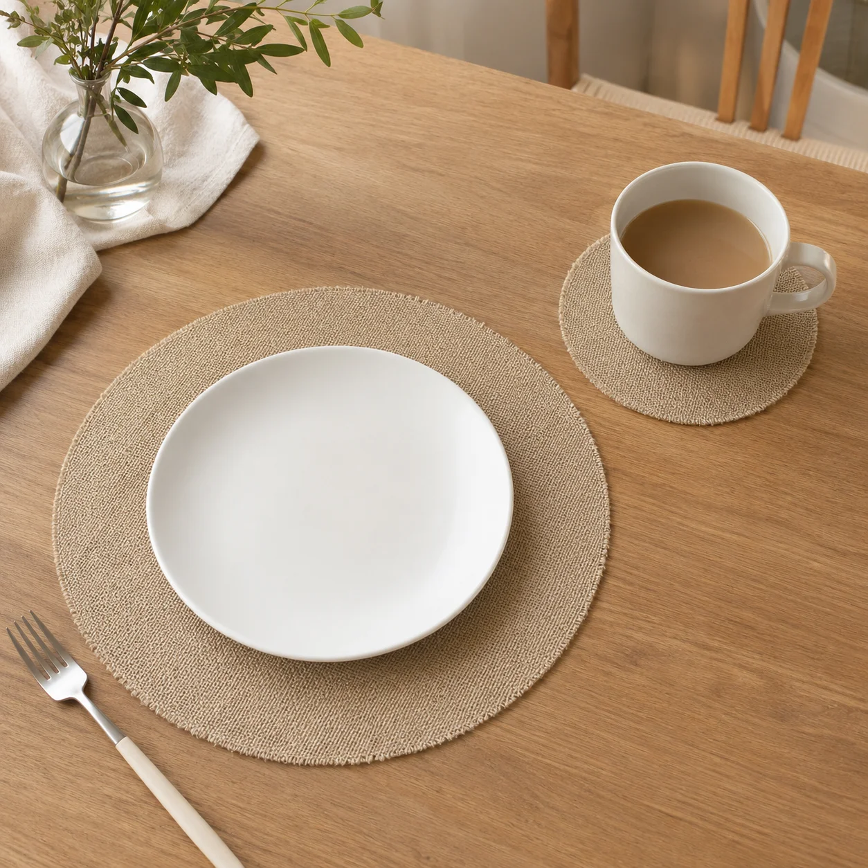30/50/100pcs round jute placemats/coasters are portable and durable, suitable for camping, outdoor travel and family dining