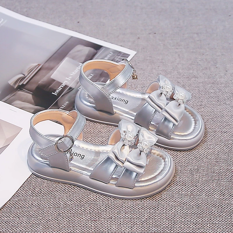 

Girls Casual Shoes Korean Style Versatile Kids Fashion Beach Shoes Open Toes 2026 Summer New Children Princess Sandals Non-slip