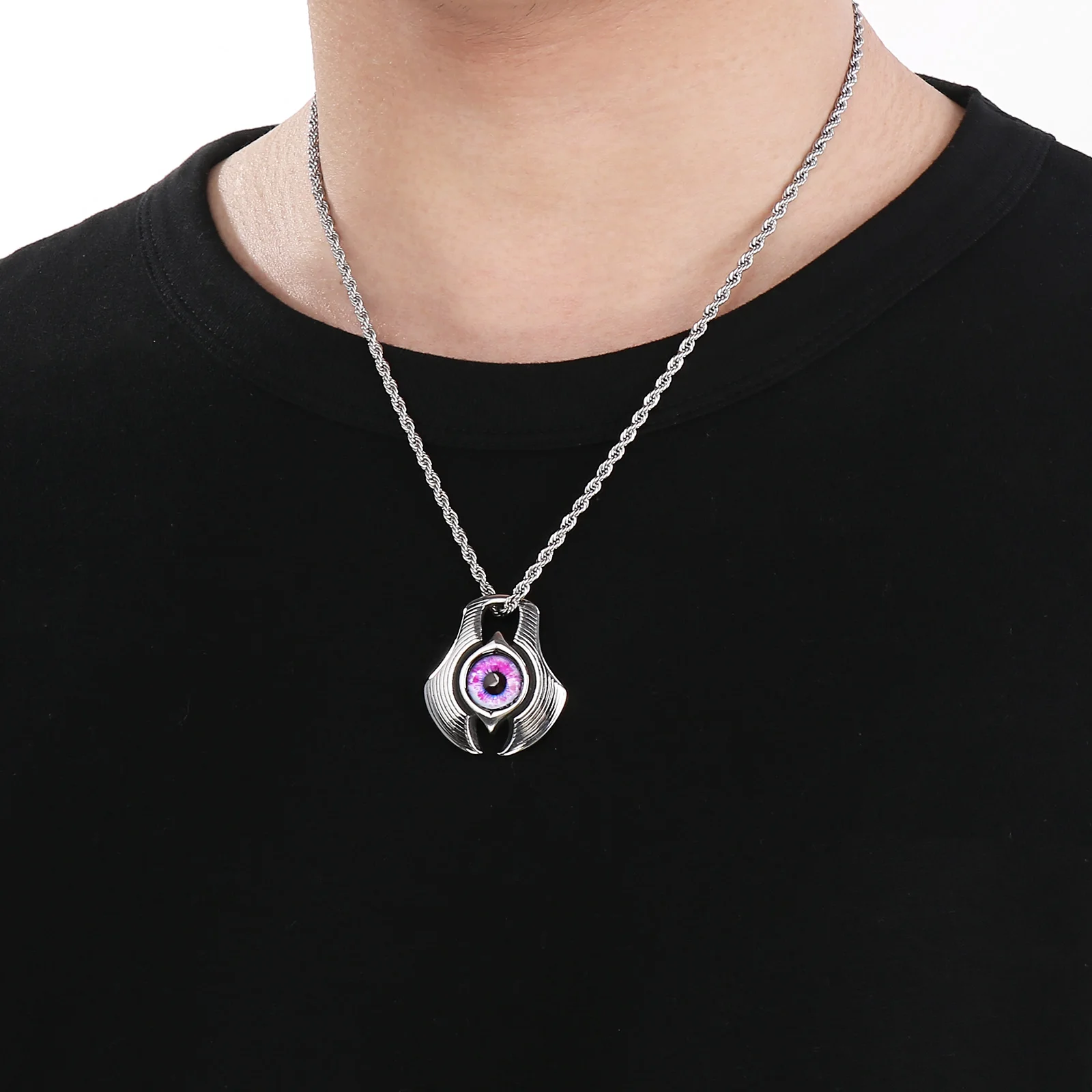 Fongten Hot Blooded Anime Devil's Eye Pendant Necklace Manga Exhibition Accessories Fashion Jewelry Party Gifts