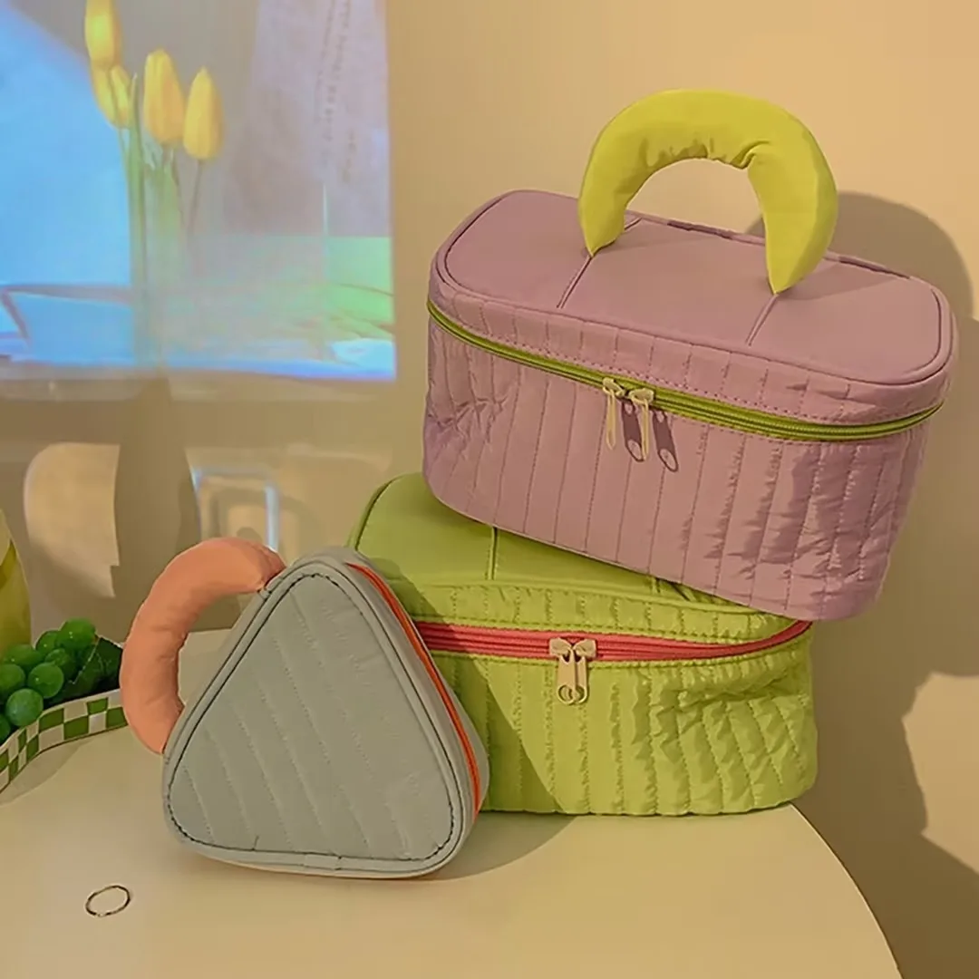 YT Portable Large-Capacity Cotton-Filled Storage Bag, Soda-Flavored Makeup Bag, Toiletry Bag, Simple Candy Color, Ins-Style, Hig