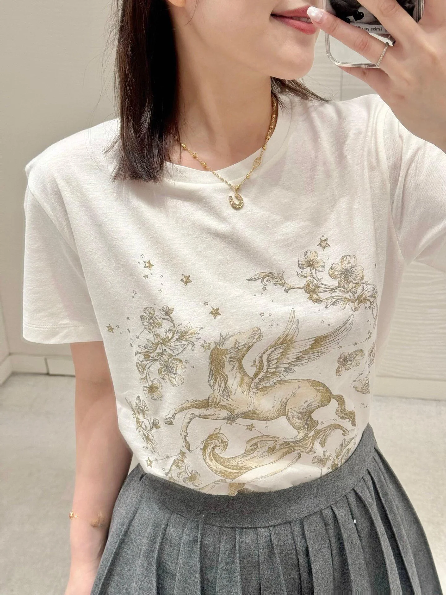 

Женская футболка MUAUU GIRL Romantic Unicorn 26SS из плотного хлопка с летней вышивкой и принтом, с коротким рукавом