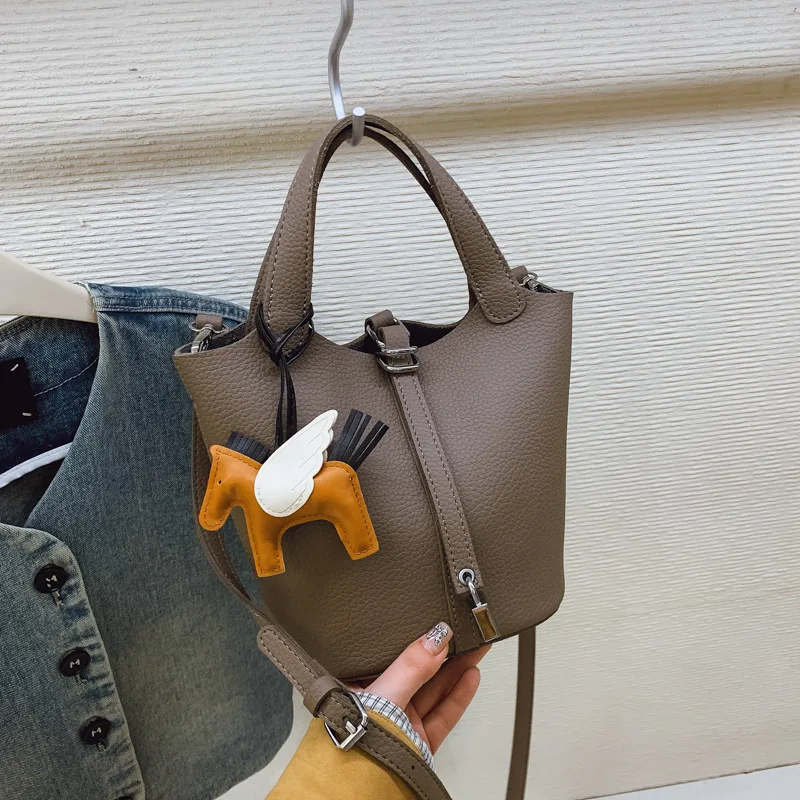 

2025 Women's Mini Crossbody Bucket Bag, Waterproof PU Leather Large Capacity, Travel & Daily Use, Versatile Zipper Closure